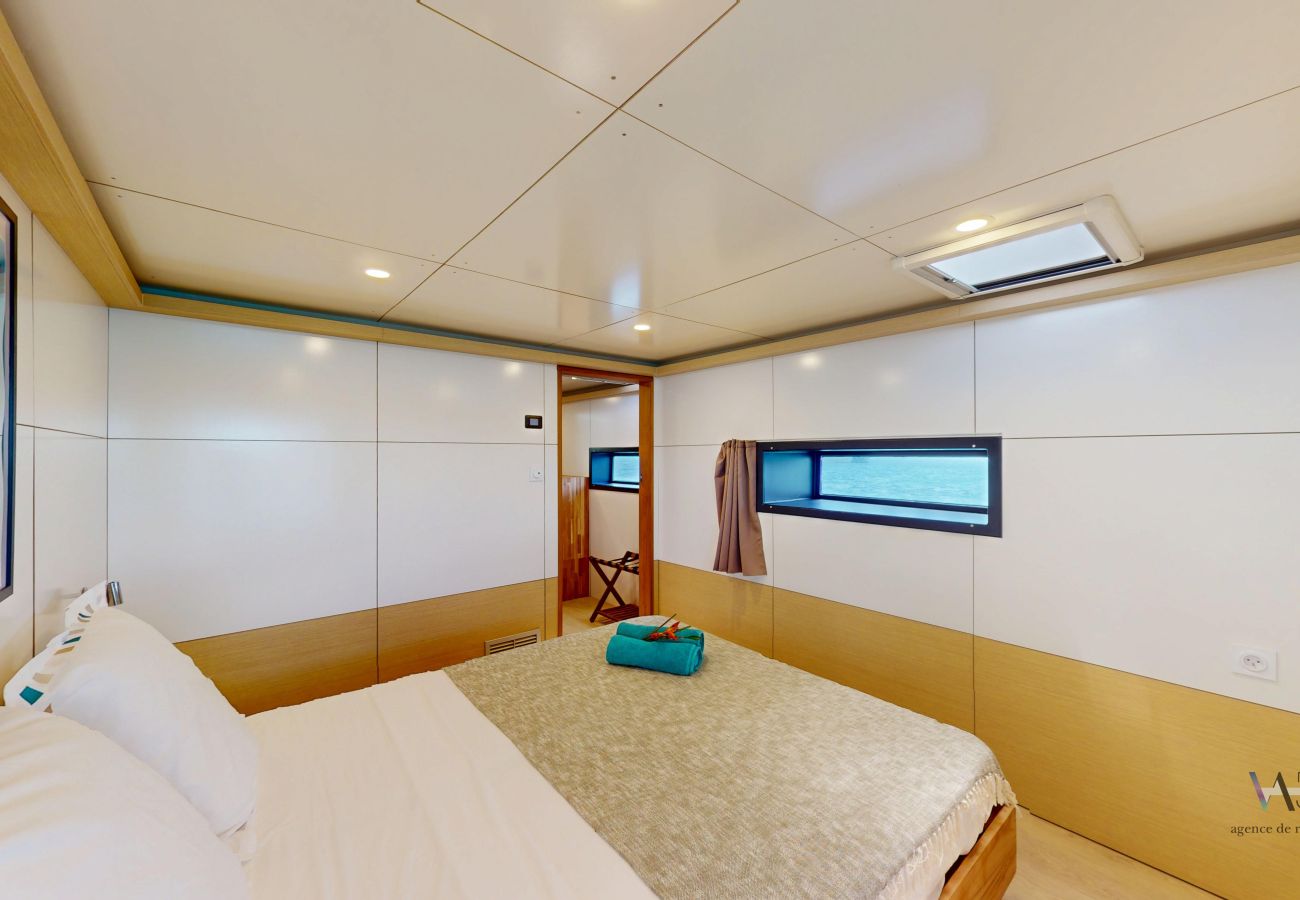 Ferienhaus in Les Trois-Ilets - STAY-Ô Lodge flottant avec spa et vue 360