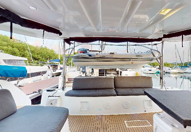 Barco en Saint Barthélemy - Catamaran Lagoon 46 Croisière avec Skipper SB Barco en Saint Barthélemy - Catamaran Lagoon 46 Croisière avec Skipper SB