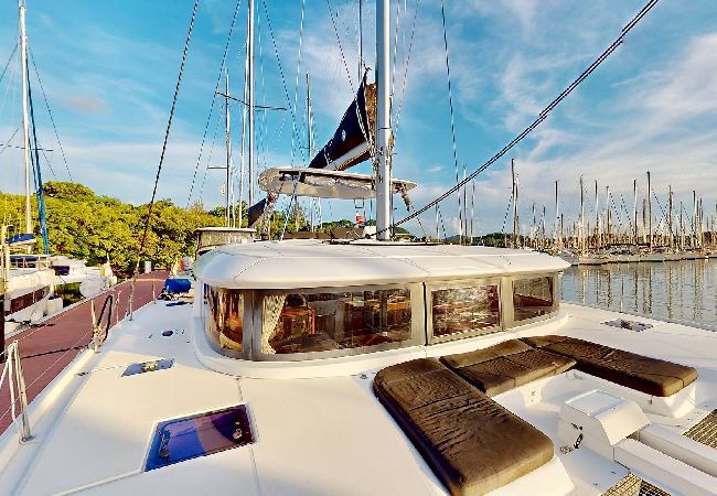Barco en Saint Barthélemy - Catamaran Lagoon 46 Croisière avec Skipper SB Barco en Saint Barthélemy - Catamaran Lagoon 46 Croisière avec Skipper SB