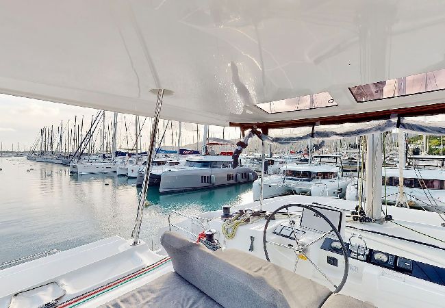 Barco en Saint Barthélemy - Catamaran Lagoon 46 Croisière avec Skipper SB Barco en Saint Barthélemy - Catamaran Lagoon 46 Croisière avec Skipper SB