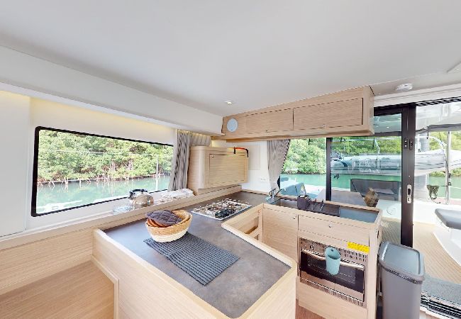 Barco en Saint Barthélemy - Catamaran Lagoon 42 Croisière avec Skipper SB Barco en Saint Barthélemy - Catamaran Lagoon 42 Croisière avec Skipper SB