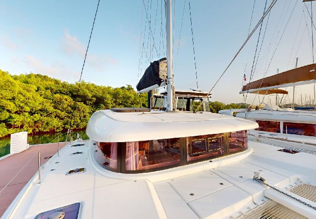 Barco en Saint Barthélemy - Catamaran Lagoon 42 Croisière avec Skipper SB Barco en Saint Barthélemy - Catamaran Lagoon 42 Croisière avec Skipper SB
