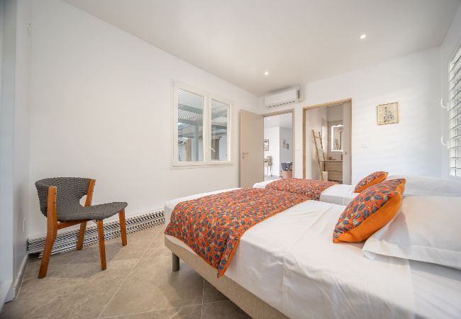 Villa en Sainte-Luce - 2 Villas avec 2 Piscines Villa en Sainte-Luce - 2 Villas avec 2 Piscines