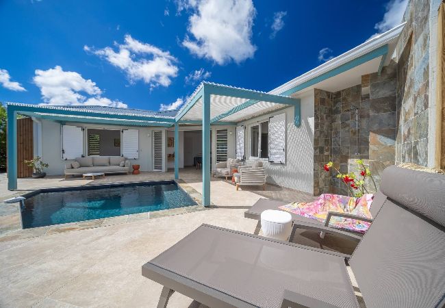 Villa en Sainte-Luce - Villa de Charme: Piscine, Plage à 5 min Villa en Sainte-Luce - Villa de Charme: Piscine, Plage à 5 min