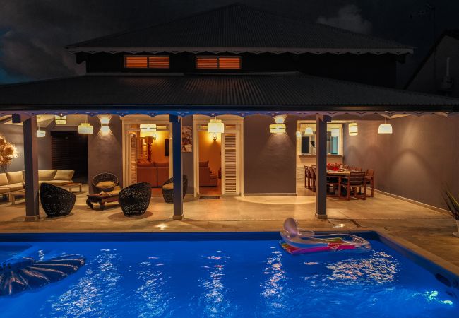 Villa en Sainte-Anne - Villa L'Or de Belfond - Piscine & Plage à Pied Villa en Sainte-Anne - Villa L'Or de Belfond - Piscine & Plage à Pied