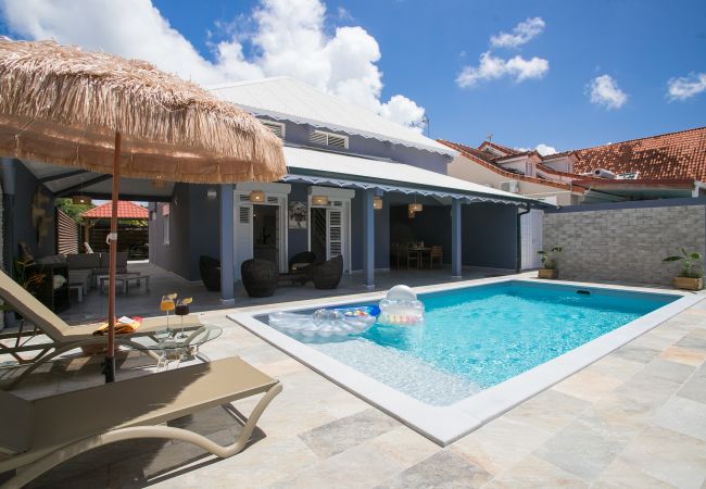 Villa en Sainte-Anne - Villa L'Or de Belfond - Piscine & Plage à Pied Villa en Sainte-Anne - Villa L'Or de Belfond - Piscine & Plage à Pied