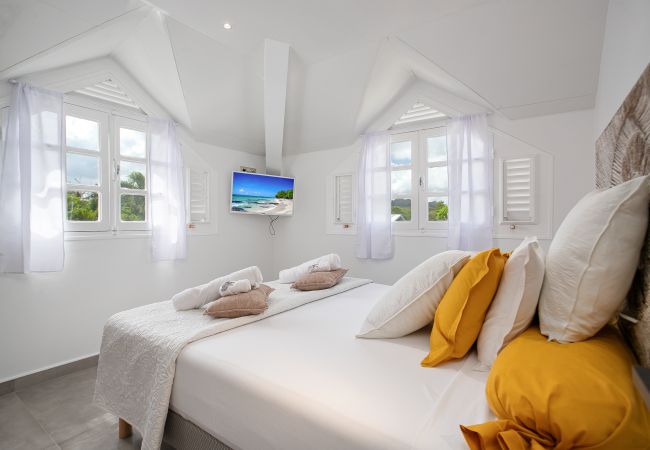 Villa en Sainte-Anne - Villa L'Or de Belfond - Piscine & Plage à Pied Villa en Sainte-Anne - Villa L'Or de Belfond - Piscine & Plage à Pied