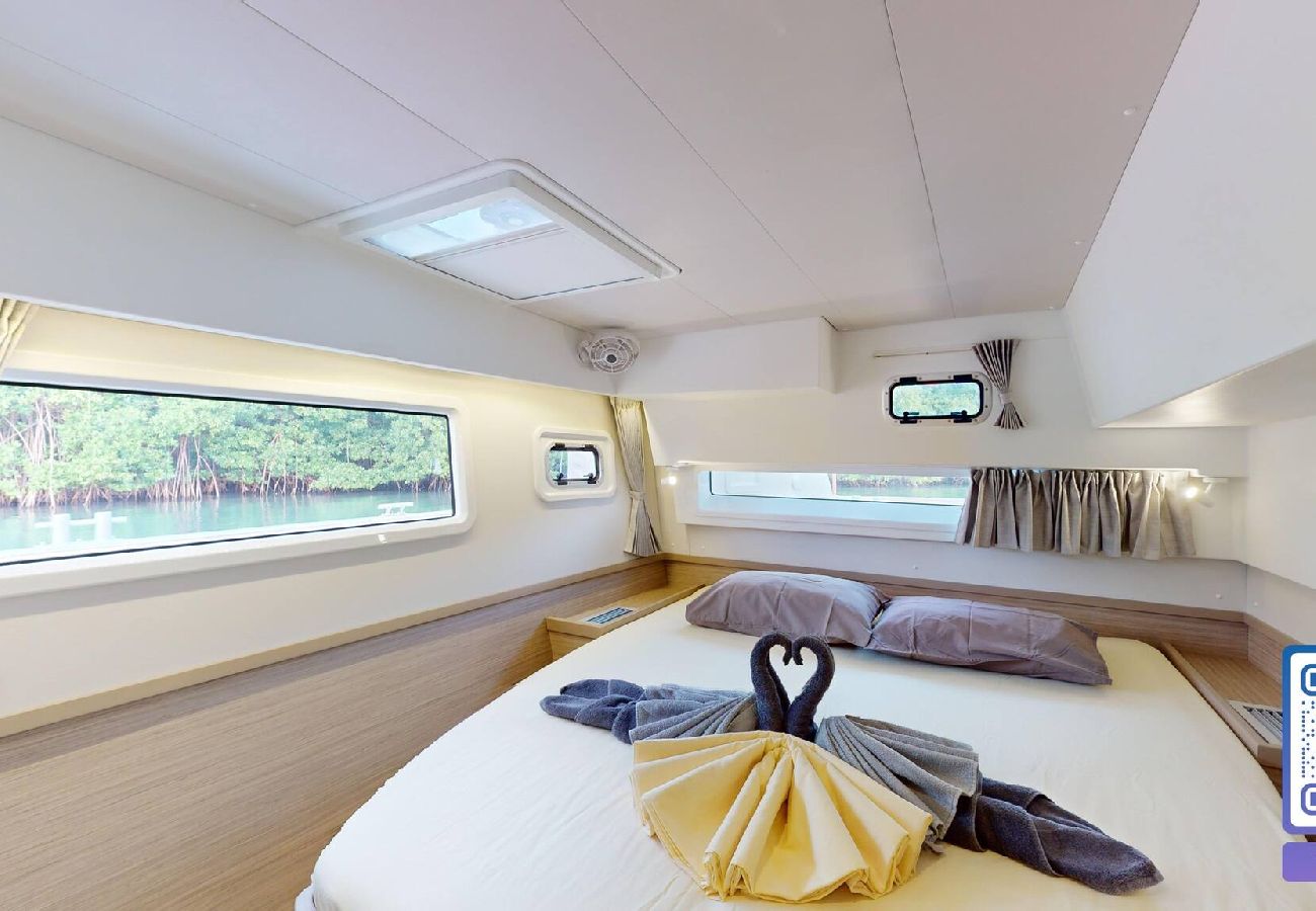 Barca a Saint Barthélemy - Catamaran Lagoon 42 Croisière avec Skipper SB