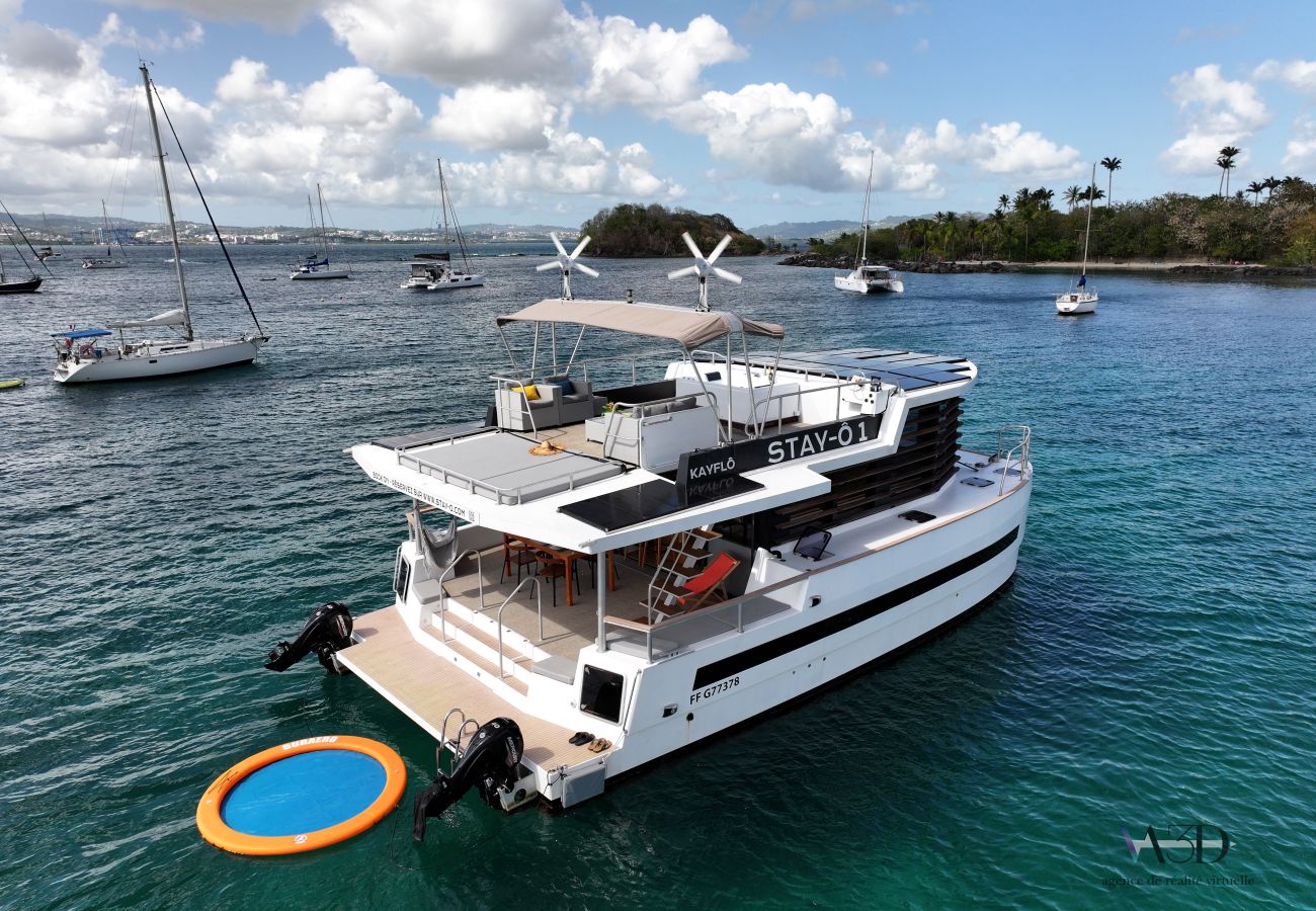 Casa a Les Trois-Ilets - STAY-Ô Lodge flottant avec spa et vue 360