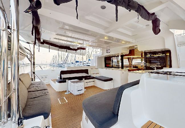 Barco em Saint Barthélemy - Catamaran Lagoon 46 Croisière avec Skipper SB Barco em Saint Barthélemy - Catamaran Lagoon 46 Croisière avec Skipper SB