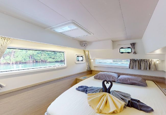 Barco em Saint Barthélemy - Catamaran Lagoon 42 Croisière avec Skipper SB Barco em Saint Barthélemy - Catamaran Lagoon 42 Croisière avec Skipper SB