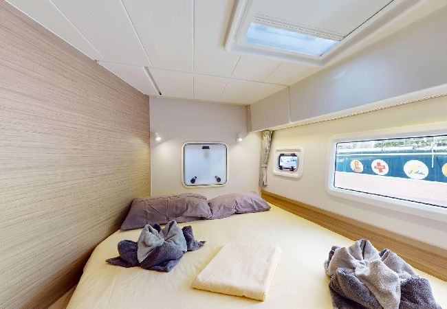 Barco em Saint Barthélemy - Catamaran Lagoon 42 Croisière avec Skipper SB Barco em Saint Barthélemy - Catamaran Lagoon 42 Croisière avec Skipper SB