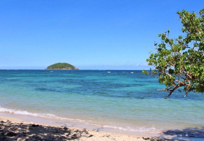 Bungalow em Sainte-Marie - 2 Bungalows avec Piscine Bungalow em Sainte-Marie - 2 Bungalows avec Piscine