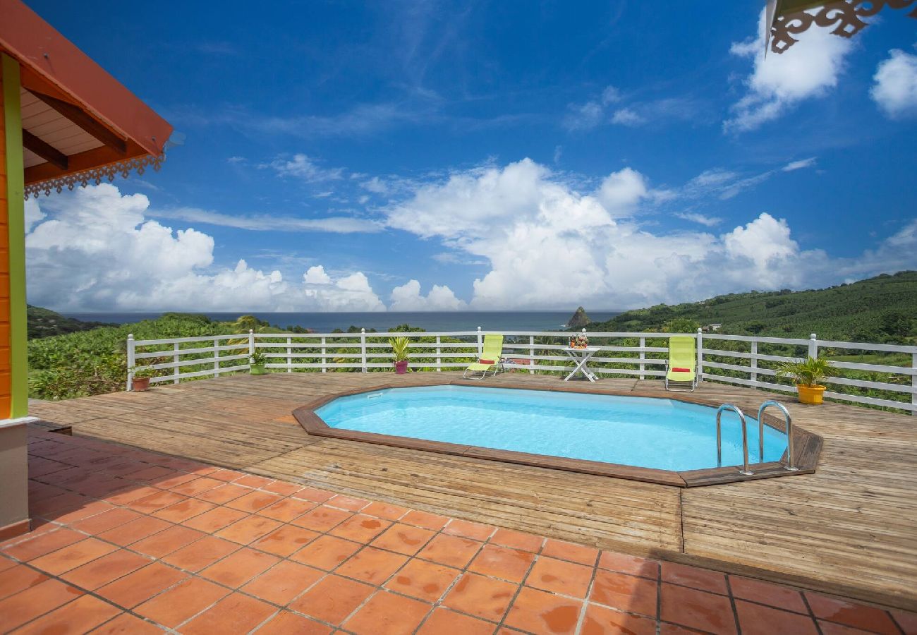 Bungalow em Sainte-Marie - 2 Bungalows avec Piscine