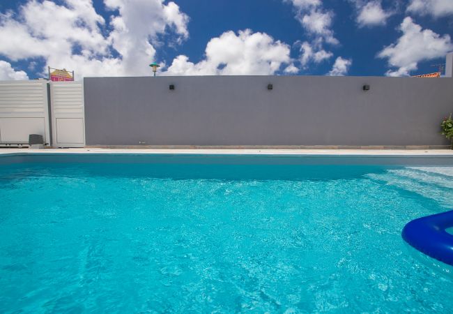 Villa em Sainte-Anne - Villa L'Or de Belfond - Piscine & Plage à Pied Villa em Sainte-Anne - Villa L'Or de Belfond - Piscine & Plage à Pied