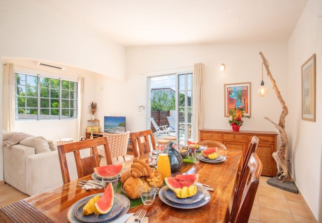 Villa em Le Robert - Coconut Bay House avec Piscine et Jacuzzi Villa em Le Robert - Coconut Bay House avec Piscine et Jacuzzi