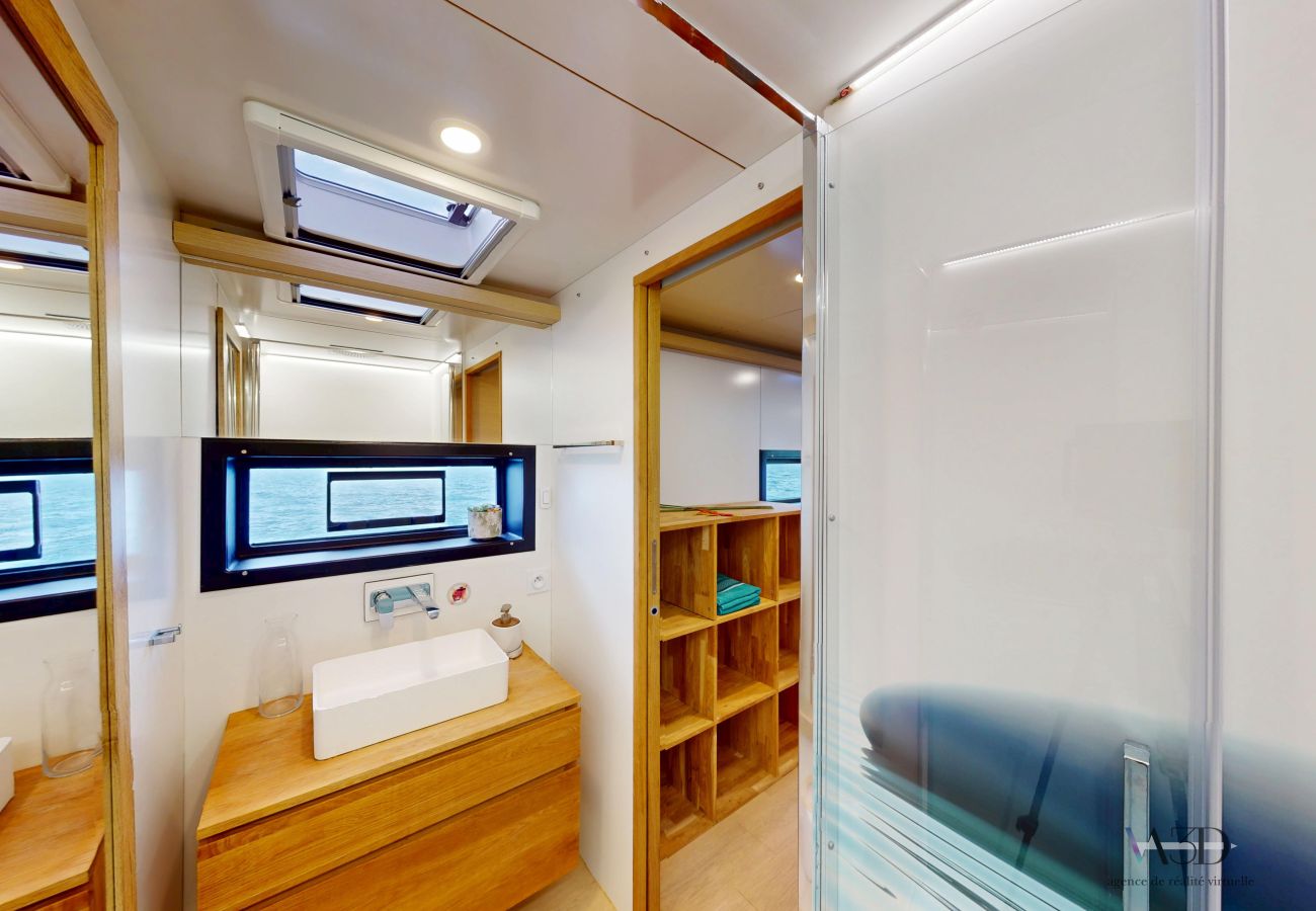 Casa em Les Trois-Ilets - STAY-Ô Lodge flottant avec spa et vue 360