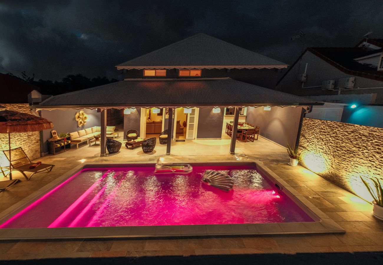 Villa in Sainte-Anne - Villa L'Or de Belfond - Piscine & Plage à Pied