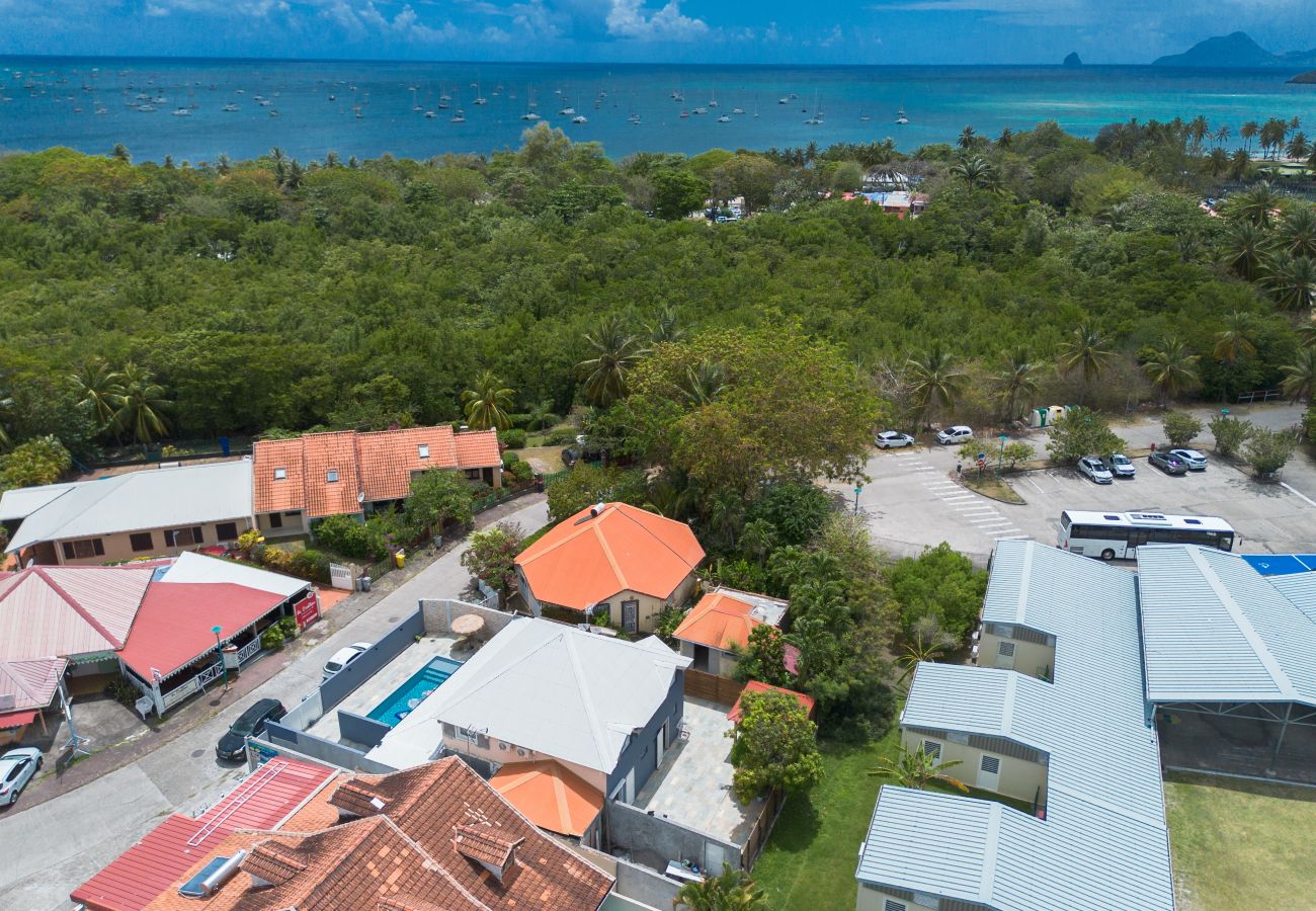 Villa in Sainte-Anne - Villa L'Or de Belfond - Piscine & Plage à Pied